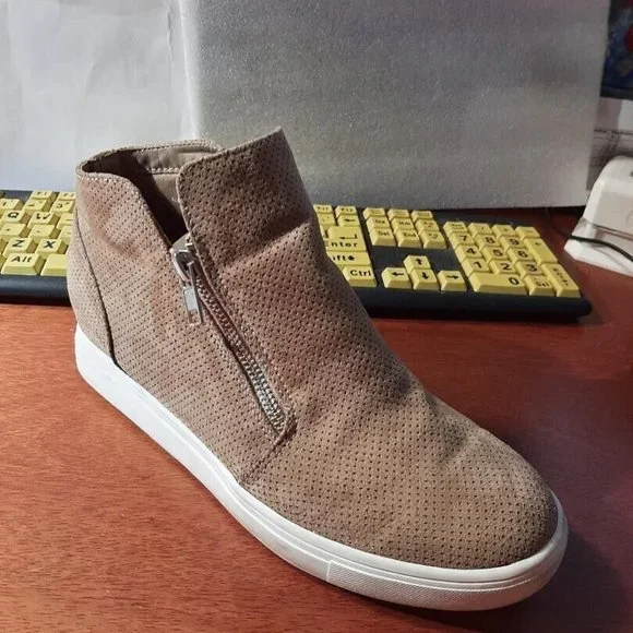 Naturalizer Shoes For Women Cushionaire Women's Hart Hidden Wedge